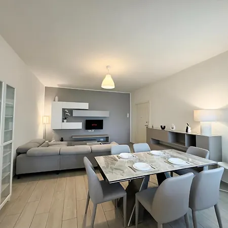 Patrizia - In Centro A Appartement *