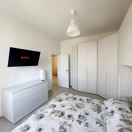 Patrizia - In Centro A * Modène